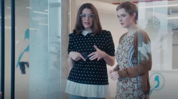 Adrianna Papell Me­dia Top worn by Marnie (Dara Katz) as seen in Everything's Trash (S01E02)