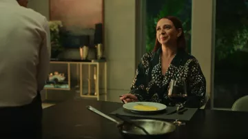 Desmond & Dempsey Jag Belted Quilted Printed Voile Robe worn by Molly Novak (Maya Rudolph) as seen in Loot (S01E09)