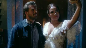 Vestido de tul rítmico Zimmermann usado por Cristal Carrington (Daniella Alonso) como se ve en Dinastía (S05E18)