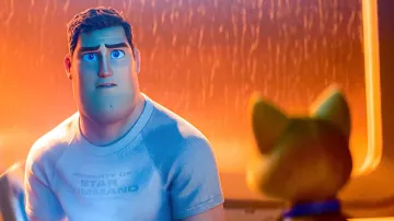 "Property of Star Command" Printed T-Shirt of Buzz Lightyear (Chris Evans) in Lightyear