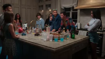 Levis 501 High Rise Denim Shorts porté par Calliope Burns (Imani Lewis) comme vu dans First Kill (S01E01)