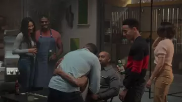 Lulus Grey Long Sleeve Button-Front Bodysuit worn by Talia (Aubin Wise) as seen in First Kill (S01E03)