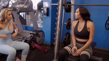 Romwe Sports Leg­gings worn by Chantel Everett as seen in The Family Chantel (S04E08)