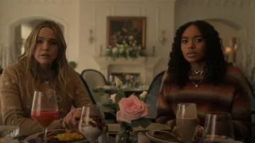 Re/Done 90s Space-Dyed Sweater worn by Tabitha 'Tabby' Hayworthe (Chandler Kinney) as seen in Pretty Little Liars: Original Sin (S01E06)