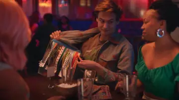 H&M Twill Jack­et worn by Michael (Moses Storm) as seen in Everything's Trash (S01E06)