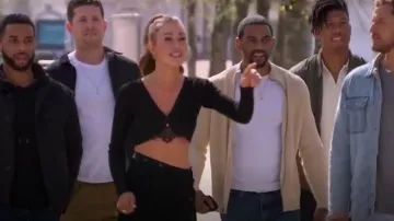 Bague Shy Creation Diamond Princess portée par Gabby comme on le voit dans The Bachelorette (S19E05)