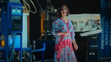 Diane von Furstenberg Gaines Dress worn by Molly Novak (Maya Rudolph) as seen in Loot (S01E10)
