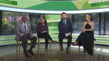 Proenza Schouler Poplin Tiered Halter Vestido usado por Eve Hewson como se ve en Today el 15 de agosto de 2022