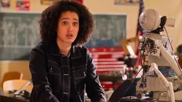 Vans In the Know Canvas Jacket worn by Fabiola Torres (Lee Rodriguez) as seen in Never Have I Ever (S03E03)