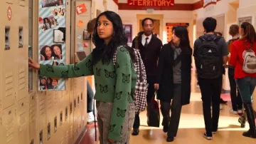 Romwe Butterfly Pattern Sweater worn by Devi Vishwakumar (Maitreyi Ramakrishnan) as seen in Never Have I Ever (S03E04)