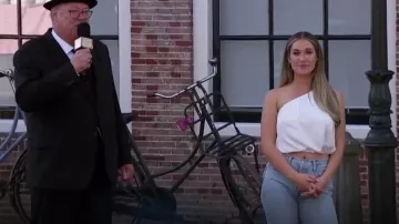 Re/done High Rise Loose worn by Rachel Recchia as seen in The Bachelorette (S19E06)