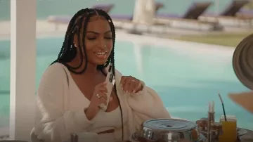 Skims Cozy Knit Short Robe worn by Lesa as seen in The Real Housewives of Dubai (S01E10)
