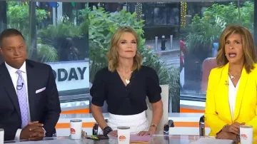 Derek Lam 10 Crosby Heather Ribbed T Shirt worn by Savannah Guthrie as seen in Today on  August 17, 2022