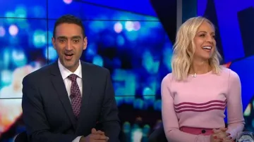 La robe Wolf Gang Venaya portée par Carrie Bickmore vue dans The Project le 23 août 2022