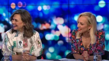 Robe de thé Stella FLoral portée par Carrie Bickmore dans The Project le 24 août 2022