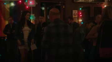 Cinq un vestido de Juliette de sept usado por Luna La (Zión Moreno) como se ve en Gossip Girl (S01E12)