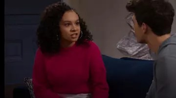 Cece Puff Sleeve Bobble Ribbed Sweater usado por Kayden Muller-Janssen como se ve en The Villains of Valley View (S01E08)