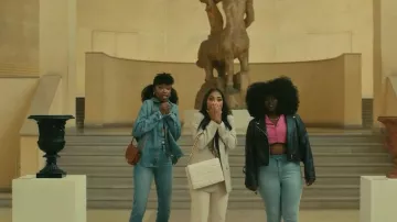 Zara Quilted Shoulder Bag With Chain porté par Candice (Adriyan Rae) vu à Atlanta (S03E10)
