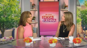 Vince Camuto Mock Neck Chiffon Trapeze Dress worn by Hoda Kotb as seen in Today on August 29,2022