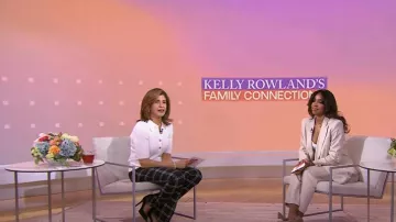 Alice + Olivia Tee­ny Flare Pant worn by Hoda Kotb as seen in Today on  August 29,2022