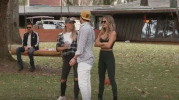 Lululemon Tank Top usado por Naomie Olindo como se ve en Southern Charm (S08E10)