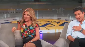 La jupe en laine Kooples Leather Waist portée par Kit Hoover vue dans Access Hollywood le 24 août 2022