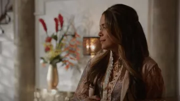 Zimmermann Lucky Bound Vestido de seda de manga larga de obispo usado por Cristal Carrington (Daniella Alonso) como se ve en Dinastía (S04E03)