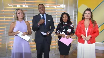 Eliza J Robe pull Festonnée Fit & Flare portée par Dylan Dreyer telle que vue dans Today le 31 août 2022