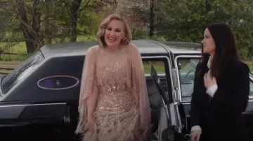 HedsThreads Halo Crown worn by Moira Rose (Catherine O'Hara) as seen in Schitt's Creek (S06E05)