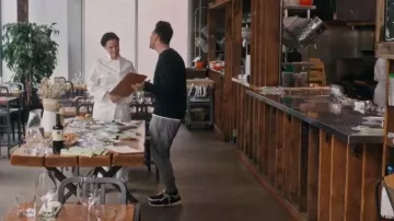 Rick Owens DRKSHDW Pantalones de entrepierna caídos usados por David Rose (Daniel Levy) como se ve en Schitt's Creek (S06E10)