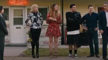 Vans Sk8 Old Skool Sneakers worn by David Rose (Daniel Levy) as seen in Schitt's Creek (S06E12)