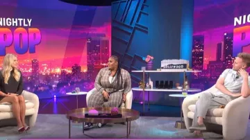 Nina Parker Trendy Plus Size Plaid Pantalon à jambes larges porté par Nina Parker comme vu dans E! News Nightly Pop le 01 septembre 2022