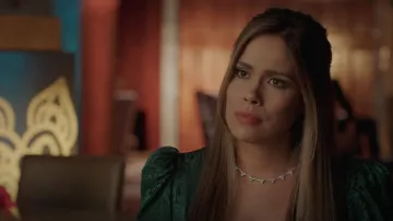 Intermix Birdie Moiré Midi Wrap Dress usado por Cristal Carrington (Daniella Alonso) como se ve en Dinastía (S04E05)