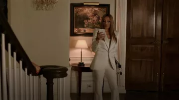 Saint Laurent Silk Blend Satin Blazer porté par Dominique Deveraux (Michael Michele) vu dans Dynasty (S04E07)