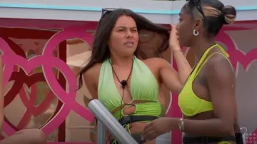 Asos Lace Up Cut Out Swimsuit en Verde Ombre Print usado por Paige Thorne como se ve en Love Island (S08E05)