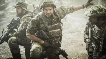Crye G3 Field Shirt MultiCam Tropic worn by Jason Hayes (David Boreanaz) in SEAL Team TV series (Season 1 Episode 7)