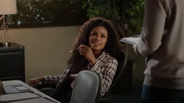 Helene Berman Carine Wool Blend Jacket portée par Shannon Thornton comme on le voit dans Dynasty (S04E08)