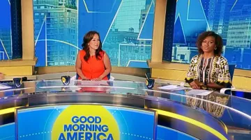 Temperley London Odyssey Midi Robe portée par Janai Norman dans Good Morning America le 5 septembre 2022