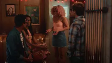 Free People Intimate Seamless Thin Skinny Strap Brami Cami worn by Phoebe (Phoebe Robinson) as seen in Everything's Trash (S01E09)