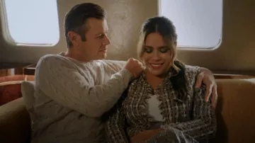 Chaqueta Iro Vella usada por Cristal Carrington (Daniella Alonso) como se ve en Dinastía (S04E10)