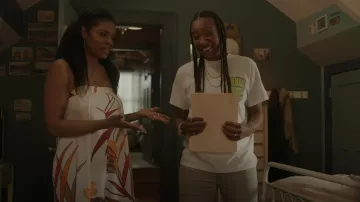 Union Los Angels Ownership Tee porté par Dre (Miriam A. Hyman) vu dans The Chi (S05E10)