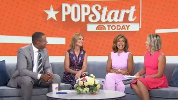 Vince Camuto Ruffle Fit & Flare Dress porté par Dylan Dreyer vu dans Today on September 06,2022