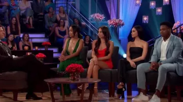 Pretty Little Thing Plisse Plunge Strappy Jumpsuit porté par Serene Russell comme on le voit dans The Bachelorette (S19E08)
