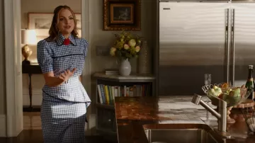 Jupe Rodarte Gingham portée par Fallon Carrington (Elizabeth Gillies) vue dans Dynasty (S04E13)