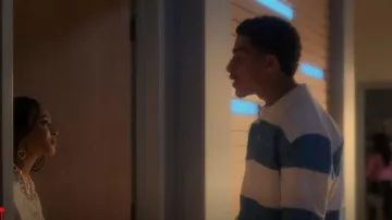 Polo rayé Jacquemus Logo porté par Andre Johnson, Jr. (Marcus Scribner) vu dans grown-ish (S05E08)
