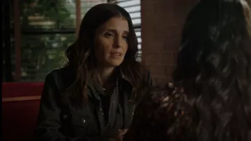 J Crew Down Town Field Jacket worn by Allie Meyers(Shiri Appleby) as seen in Roswell, New Mexico (S04E13)