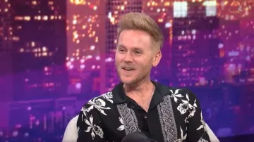 The Kooples Black and White Printed Shirt worn by Zach Noe Towers as seen in E! News  Nightly Pop on September 08,2022