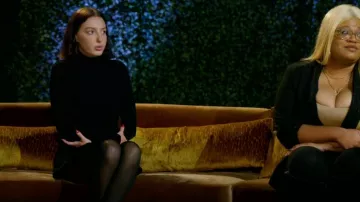 Shein Bae M-Slit High-Rise Mini Falda usada por Pepper Martin como se ve en Claim to Fame (S01E09)