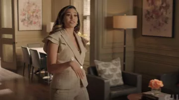 Veronica Beard Pine Plaid Cotton & Wool Blend Shorts usados por Eva (Kara Royster) como se ve en Dynasty (S04E17)