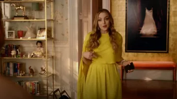 Stella McCartney One Side Long Cape Belted Jersey Robe de soirée portée par Fallon Carrington (Elizabeth Gillies) comme on le voit dans Dynasty (S04E15)